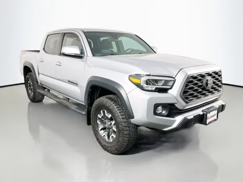More photos of 2023 Toyota Tacoma TRD Off-Road at Clement Supercenter, MO