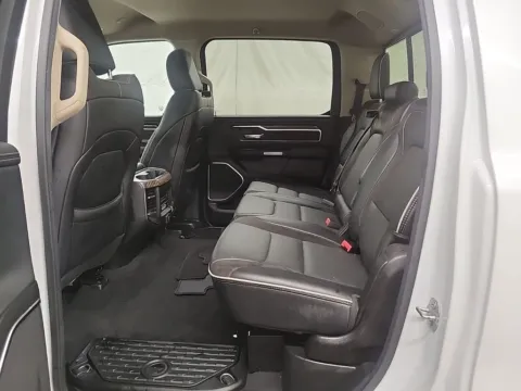More photos of 2019 Ram 1500 Laramie at Clement Supercenter, MO