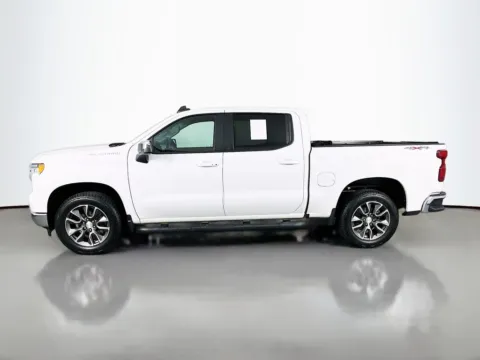 More photos of 2023 Chevrolet Silverado 1500 LT at Clement Supercenter, MO