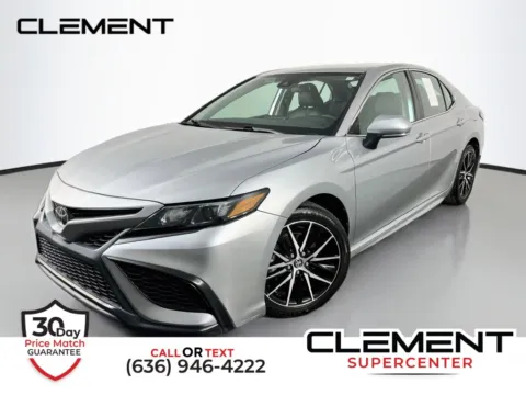 Silver 2023 Toyota Camry SE for sale in St. Charles, MO