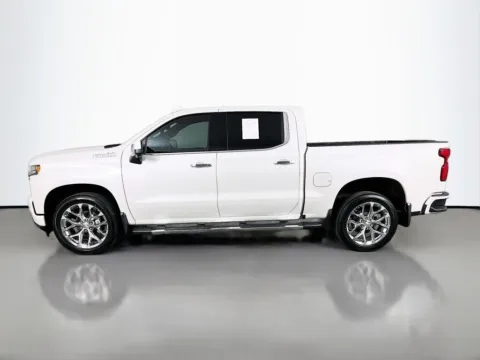 More photos of 2020 Chevrolet Silverado 1500 High Country at Clement Supercenter, MO