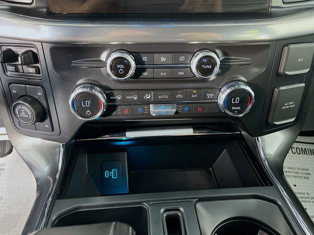 2021 Ford F-150 Lariat - Photo 22