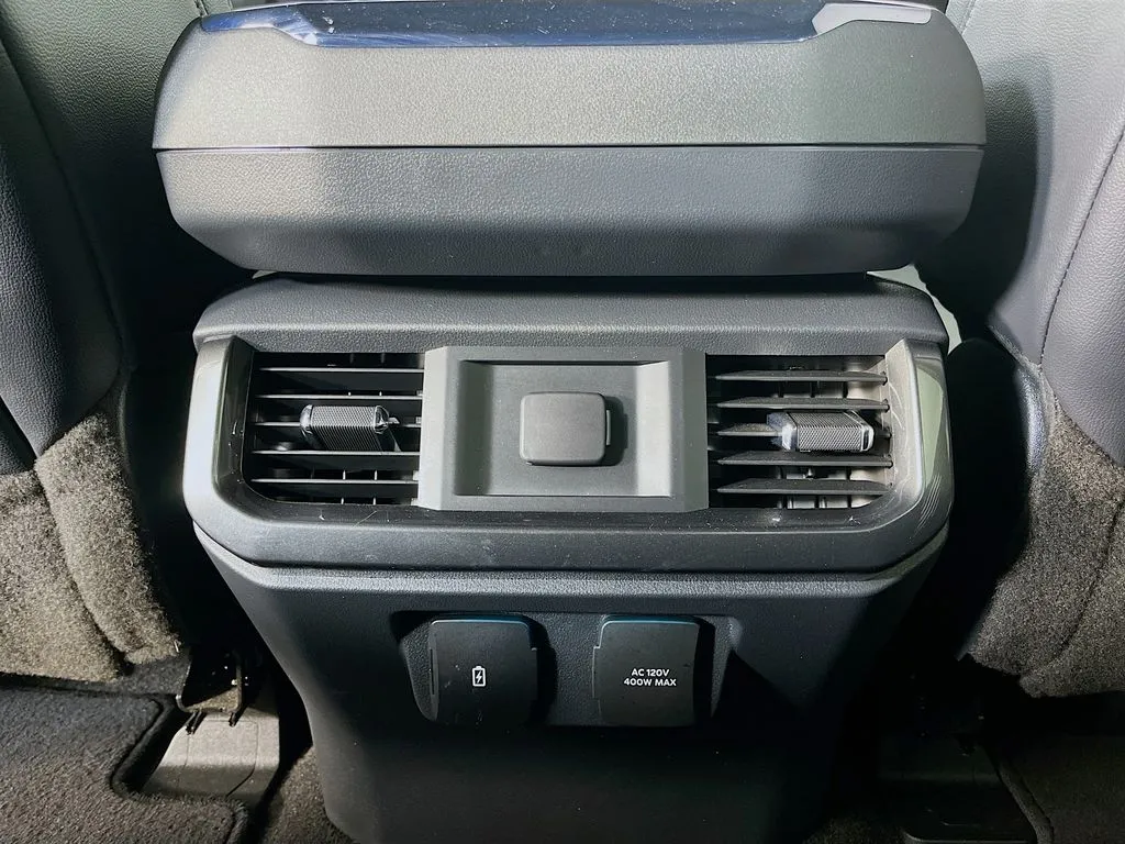2021 Ford F-150 Lariat - Photo 34