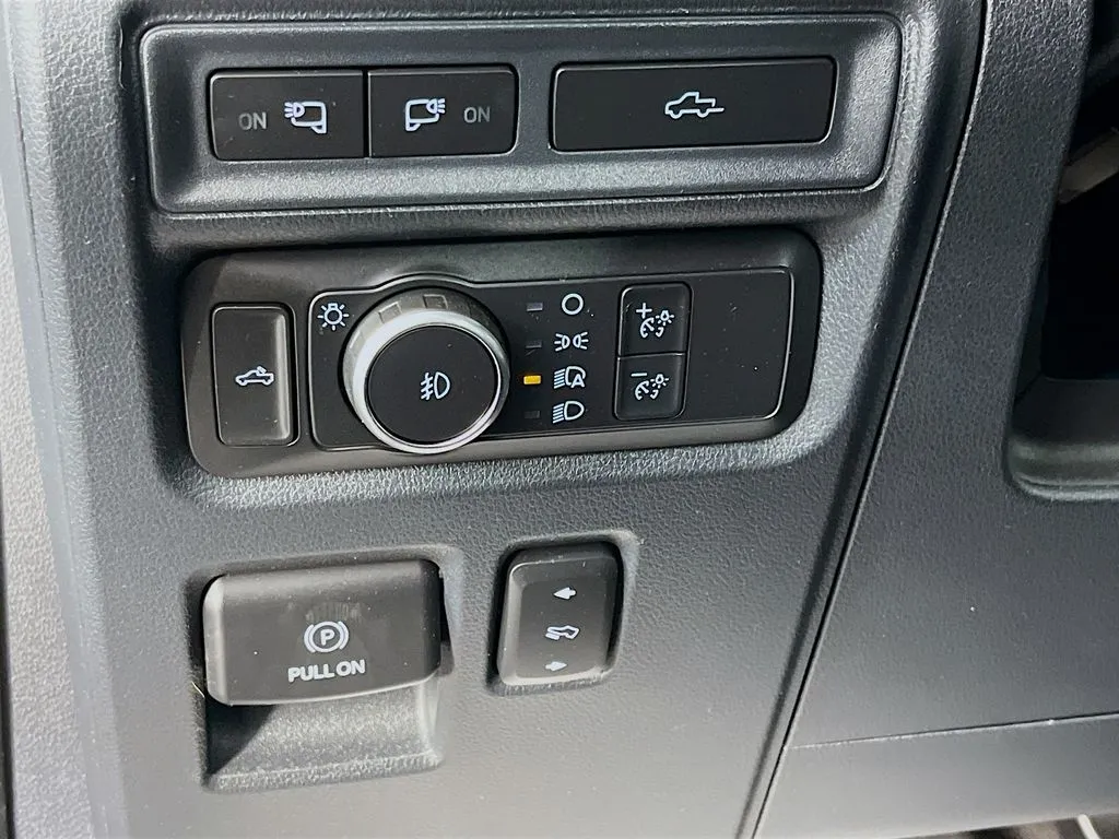 2021 Ford F-150 Lariat - Photo 13