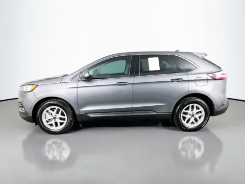 More photos of 2021 Ford Edge SEL at Clement Supercenter, MO