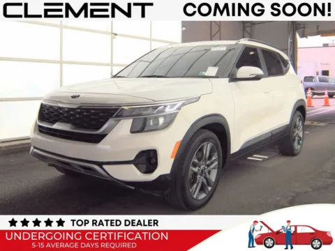 White 2021 Kia Seltos S for sale in St. Charles, MO