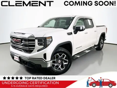 White 2022 GMC Sierra 1500 SLT for sale in St. Charles, MO