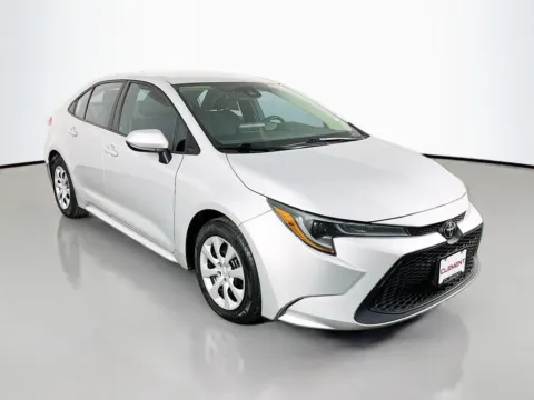 More photos of 2022 Toyota Corolla LE at Clement Supercenter, MO