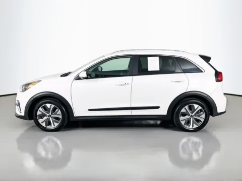 More photos of 2020 Kia Niro EV EX Premium at Clement Supercenter, MO