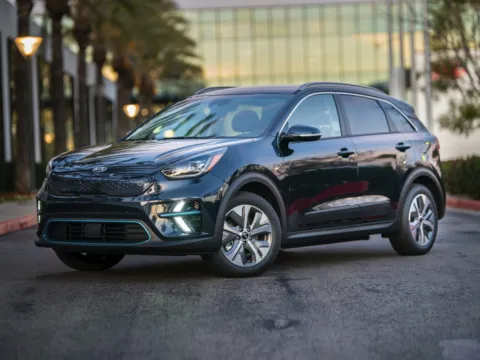 White 2020 Kia Niro EV EX Premium for sale in St. Charles, MO