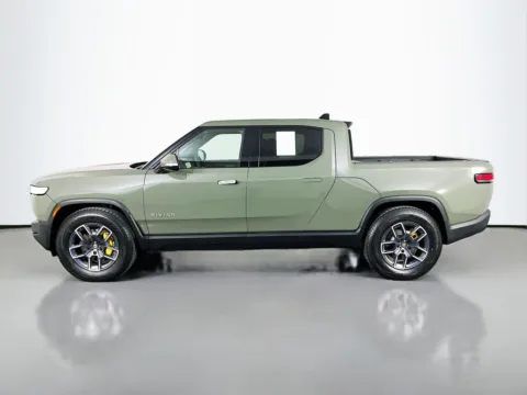 More photos of 2022 Rivian R1T Launch Edition at Clement Supercenter, MO