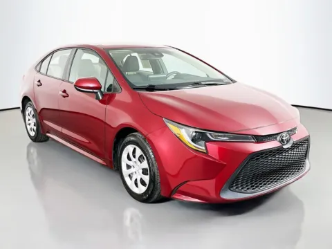 More photos of 2022 Toyota Corolla LE at Clement Supercenter, MO
