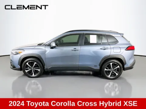 More photos of 2024 Toyota Corolla Cross Hybrid XSE at Clement Supercenter, MO