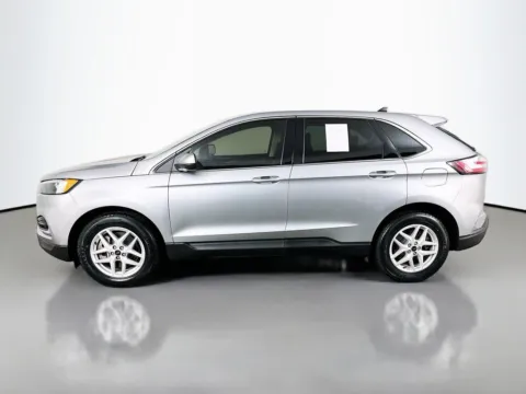 More photos of 2024 Ford Edge SEL at Clement Supercenter, MO