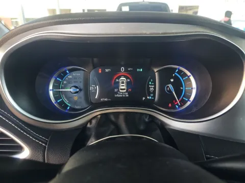 Photos of 2022 Chrysler Pacifica Hybrid Limited for sale in St. Charles, MO at Clement Supercenter