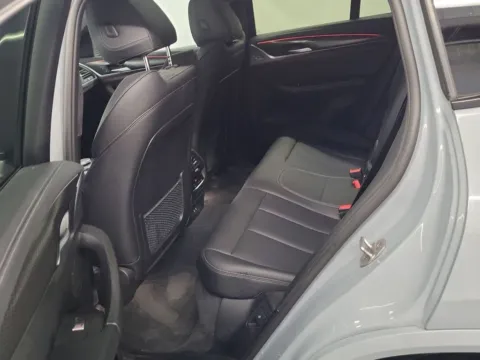 More photos of 2022 BMW X4 xDrive30i at Clement Supercenter, MO