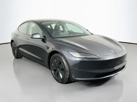 More photos of 2024 Tesla Model 3 at Clement Supercenter, MO