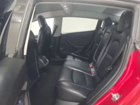 More photos of 2023 Tesla Model 3 at Clement Supercenter, MO