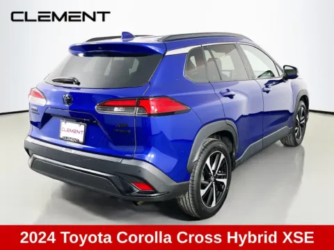 More photos of 2024 Toyota Corolla Cross Hybrid XSE at Clement Supercenter, MO