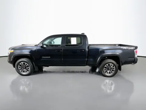 More photos of 2021 Toyota Tacoma TRD Sport at Clement Supercenter, MO