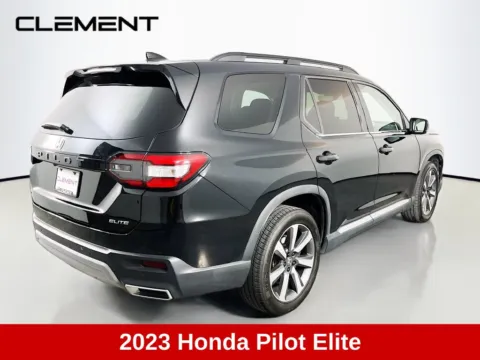 More photos of 2023 Honda Pilot Elite at Clement Supercenter, MO
