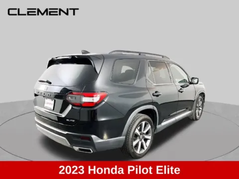 More photos of 2023 Honda Pilot Elite at Clement Supercenter, MO