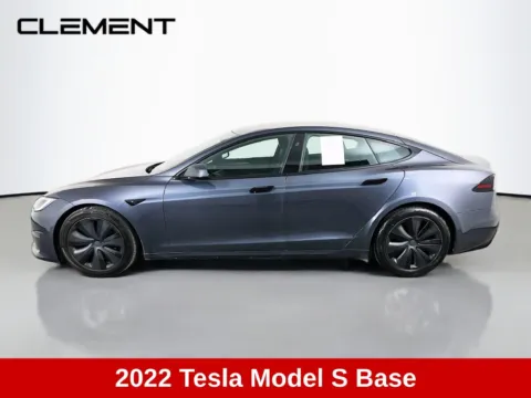 More photos of 2022 Tesla Model S at Clement Supercenter, MO