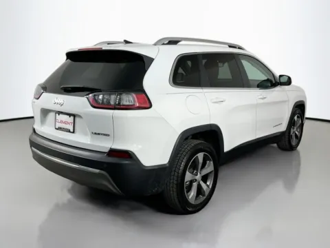 More photos of 2020 Jeep Cherokee Limited at Clement Supercenter, MO