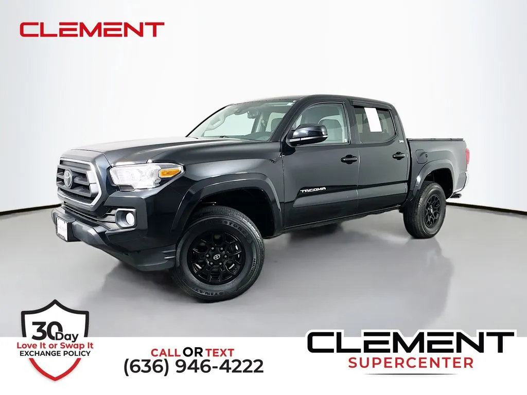 Black 2022 Toyota Tacoma SR5 for sale in St. Charles, MO