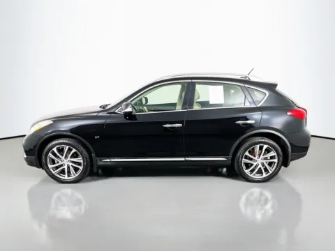 More photos of 2017 INFINITI QX50 at Clement Supercenter, MO