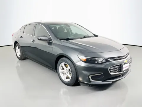 More photos of 2018 Chevrolet Malibu LS at Clement Supercenter, MO