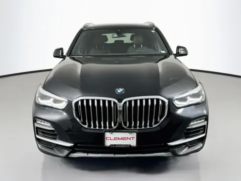 Another view of 2021 BMW X5 xDrive40i for sale in St. Charles, MO at Clement Supercenter