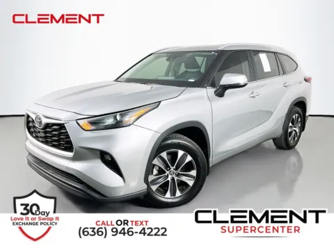 Silver 2025 Toyota Highlander XLE for sale in St. Charles, MO