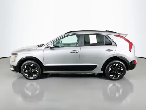 More photos of 2023 Kia Niro EV Wind at Clement Supercenter, MO