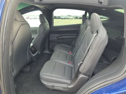 More photos of 2022 Tesla Model X at Clement Supercenter, MO