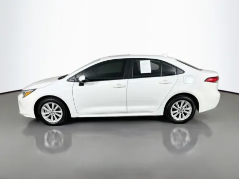 More photos of 2024 Toyota Corolla Hybrid LE at Clement Supercenter, MO