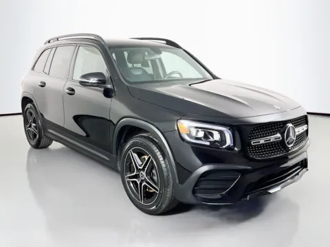 More photos of 2022 Mercedes-Benz GLB 250 at Clement Supercenter, MO