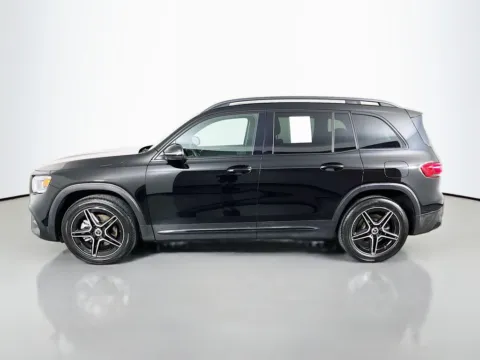 More photos of 2022 Mercedes-Benz GLB 250 at Clement Supercenter, MO