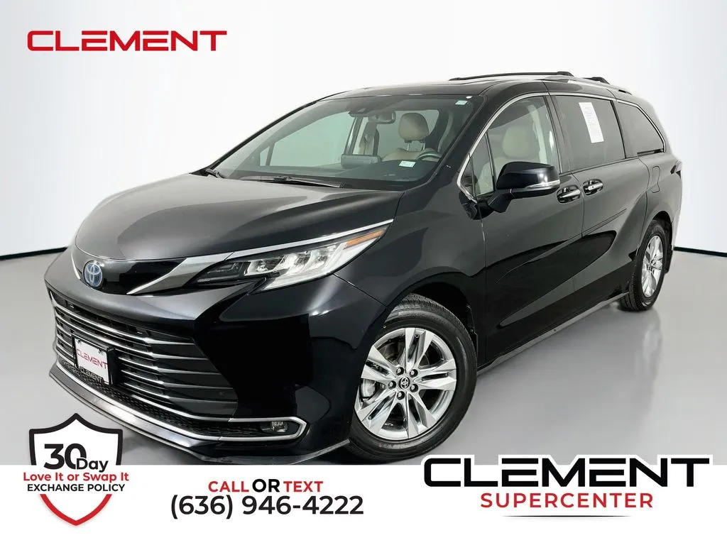 2022 Toyota Sienna Limited for sale in St. Charles, MO