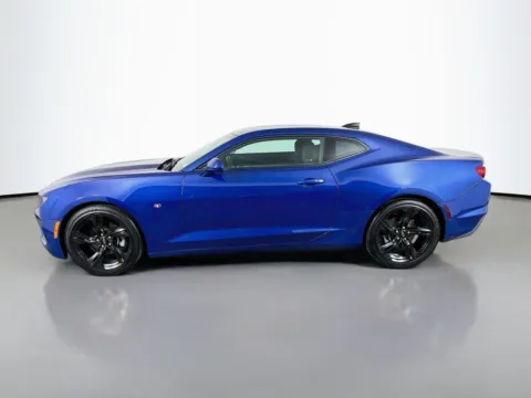 More photos of 2022 Chevrolet Camaro 1LT at Clement Supercenter, MO