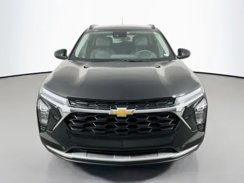 Another view of 2025 Chevrolet Trax LT for sale in St. Charles, MO at Clement Supercenter