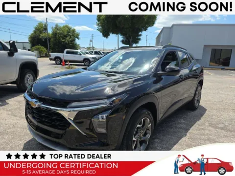 Black 2025 Chevrolet Trax LT for sale in St. Charles, MO