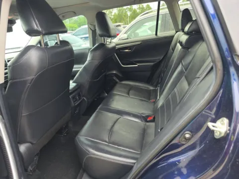 More photos of 2019 Toyota RAV4 Limited at Clement Supercenter, MO