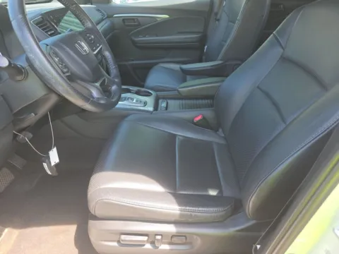 Another view of 2023 Honda Passport EX-L for sale in St. Charles, MO at Clement Supercenter