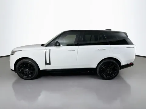 More photos of 2025 Land Rover Range Rover Plug-In Hybrid Autobiography at Clement Supercenter, MO