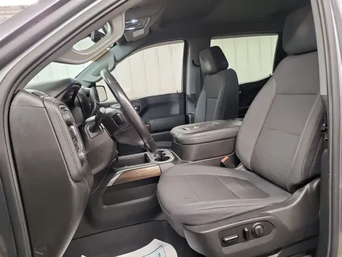 Another view of 2020 Chevrolet Silverado 1500 RST for sale in St. Charles, MO at Clement Supercenter