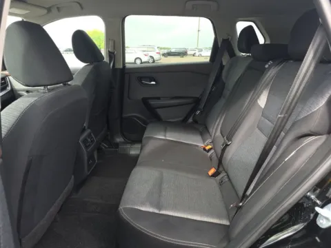 More photos of 2023 Nissan Rogue SV at Clement Supercenter, MO