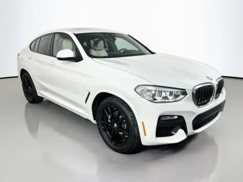 More photos of 2019 BMW X4 xDrive30i at Clement Supercenter, MO