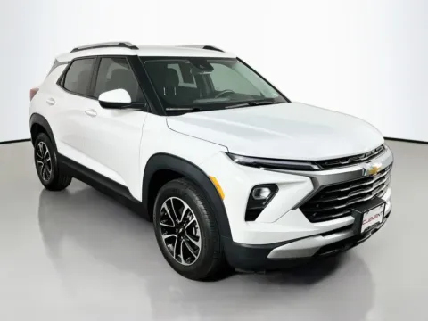 More photos of 2025 Chevrolet TrailBlazer LT at Clement Supercenter, MO