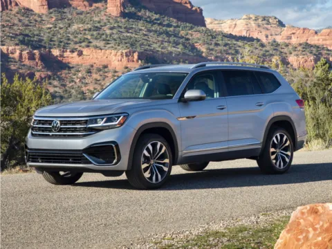 Blue 2022 Volkswagen Atlas 3.6L V6 SEL R-Line for sale in St. Charles, MO